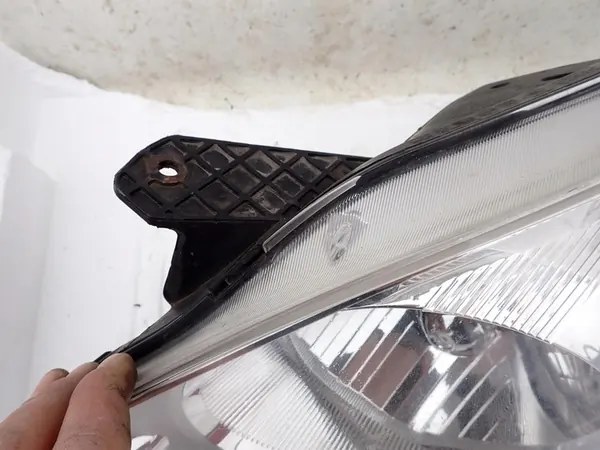 FARO IZQUIERDO CHEVROLET SPARK III 09-13 image 4