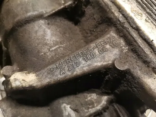 Oljefilterfäste Mercedes-Benz ML W164 image 4