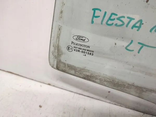 FORD FIESTA MK6 05- 5D vänster bakruta OEM image 3
