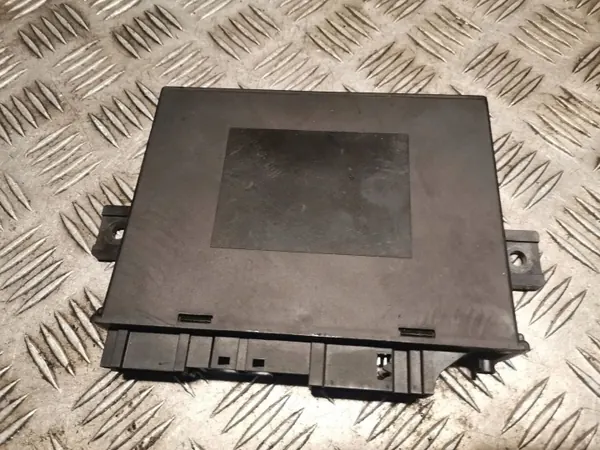 Mercedes-Benz Keyless module OEM 2218702292 image 3