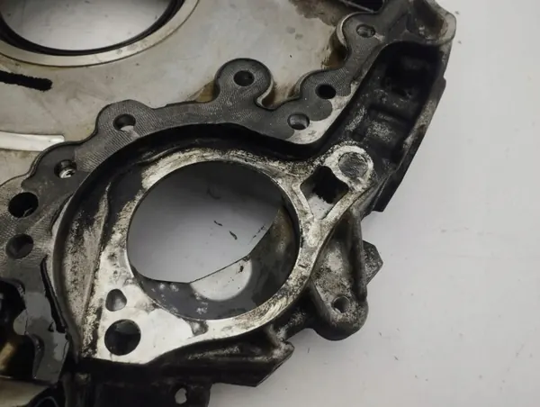Mercedes Steuerdeckel OEM A6540106002 - Gebraucht image 3
