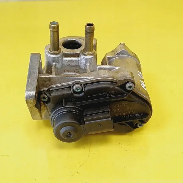 Válvula EGR Volkswagen Passat B6 1.6 03C131503B image 6