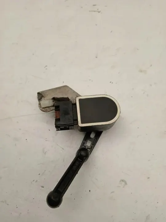 Sensor Nível Faróis BMW 7 G11 OEM 6861330 image 2