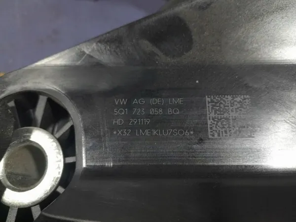 Pédale automatique Skoda Superb III OEM 5Q1723058BQ image 6