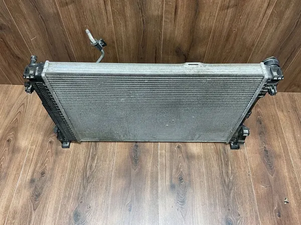 Mercedes-Benz Water Radiator A2045001203 image 6