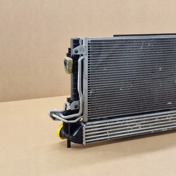 Conjunto de ventilador de refrigeración A1 Ibiza Toledo Fabia Roomster Polo image 9