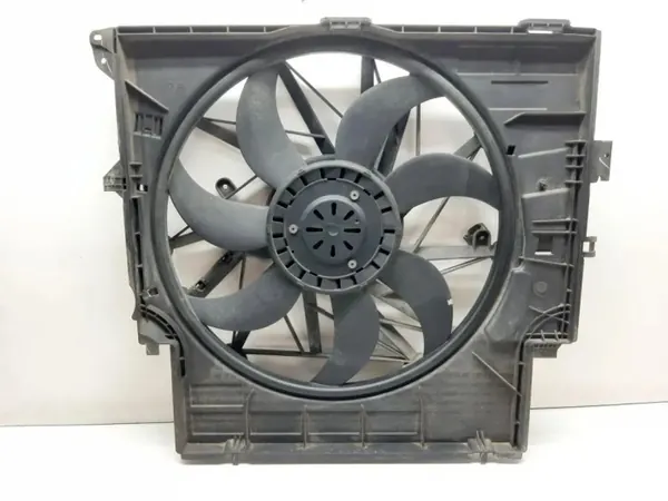 BMW X3 F25 Radiatorventilator Kap OEM 7601176 image 2