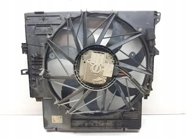 BMW X3 F25 Radiatorventilator Kap OEM 7601176 image 4