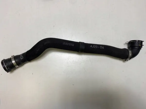 Yläjäähdytinletku Land Rover OEM NPLA-8260-AB image 2