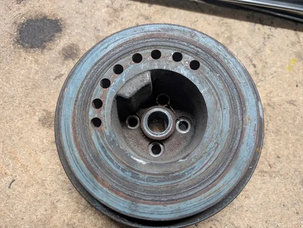 Polia do virabrequim Audi 100 C2 C3 VW Passat B2 034105251A image 3