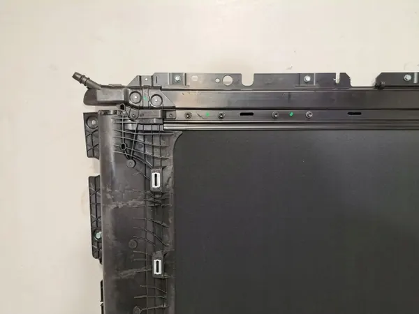 BMW X4 G02 Panoramakatto OEM 9466770 - Käytetty image 7