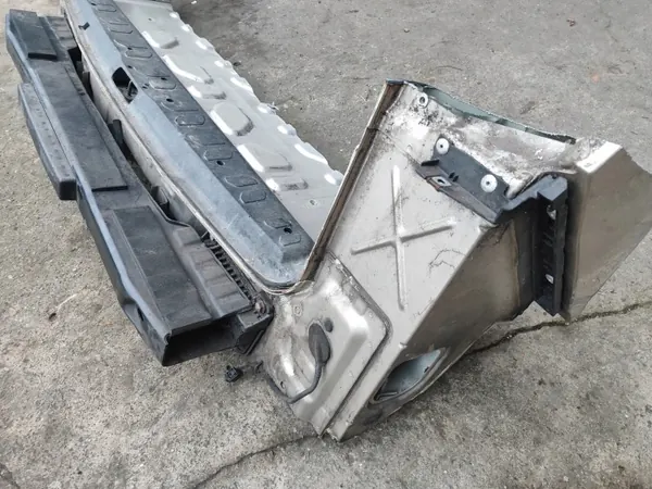 FIAT ŚCIANKA OEM Viga parachoques trasera Doblo II/Combo D image 5