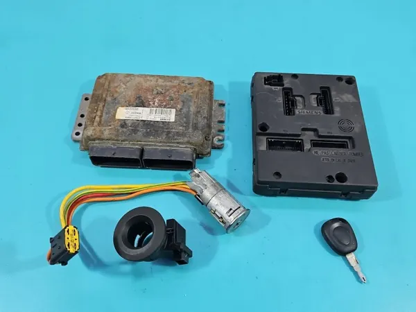 Centralita motor Renault Megane I 1.4 16V S110030018C image 2