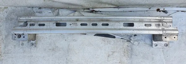 BMW X5 Takapuskuri Vahvistus image 3