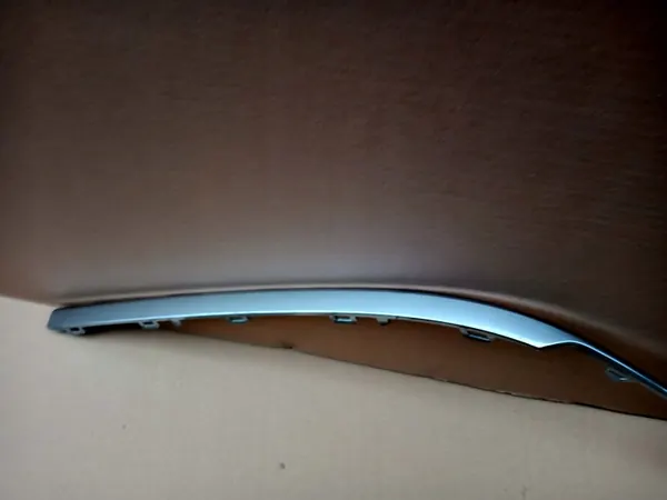 VW Passat B8 Vasen Kromilista Takana 3G0853841 image 3