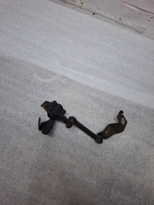 Xenon Nivåsensor Bak OEM 1006536 för Ford image 2