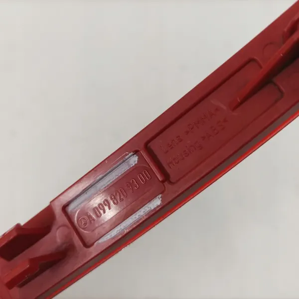 Mercedes EQC achterbumper reflector OEM A0998209300 image 3