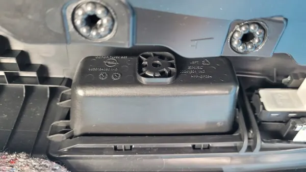 OEM 9835146180 Linker Achterdeurbekleding Opel Mokka II B image 9