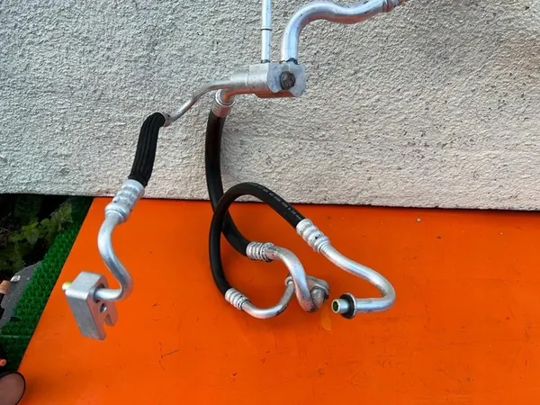 Ensemble de tuyaux de climatisation OPEL MERIVA A Z14XEP image 2