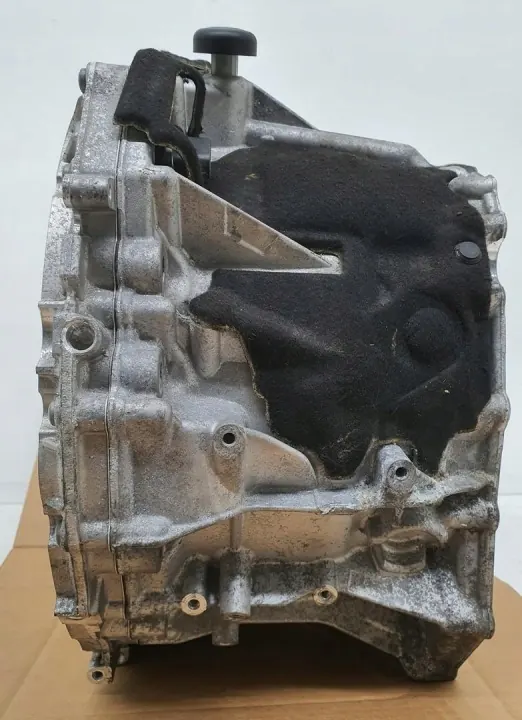 Mercedes W213 2.0 CDI Hybrid sähkömoottori OEM A7252704712 image 10