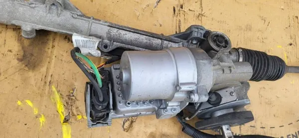 Culata Delantera Usada OEM 6820500110 Peugeot image 2