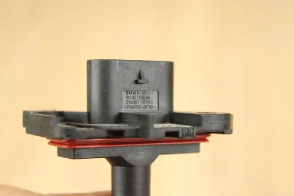 Capteur de Débit d'Air OEM 8485041 pour BMW 2.0i image 3