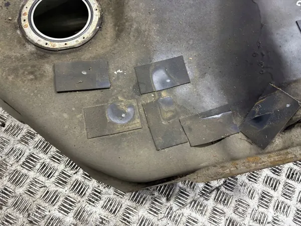 Bränsletank OEM AMD221660 för Nissan 350Z image 3