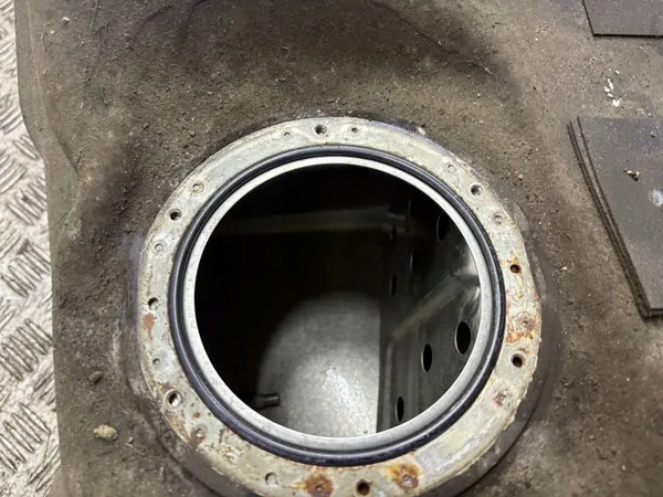 Bränsletank OEM AMD221660 för Nissan 350Z image 8