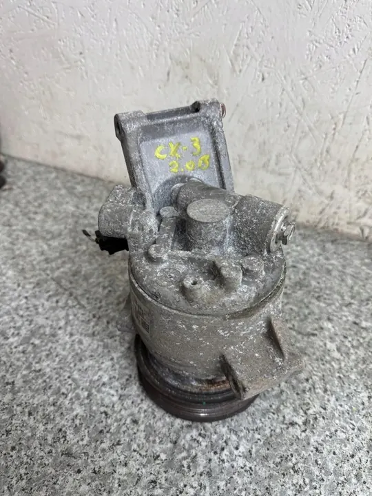 Compresseur de Climatisation Mazda CX-3 2015-2020 DB5H61450 image 2