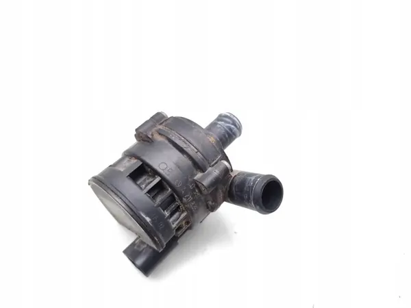Pompe à eau OEM A2118350364 pour Mercedes W204 image 6