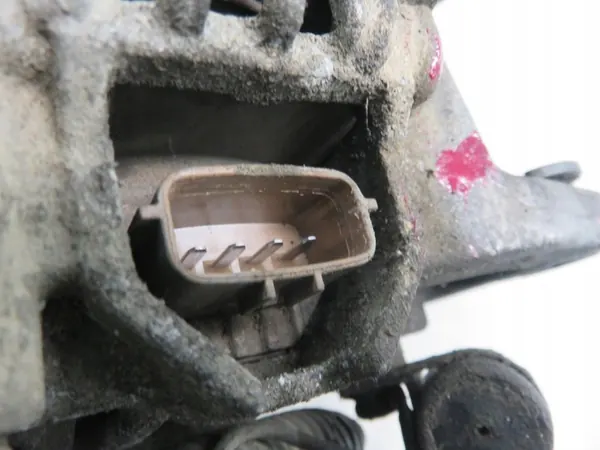 Alternador Mitsubishi OE MD358607 image 7