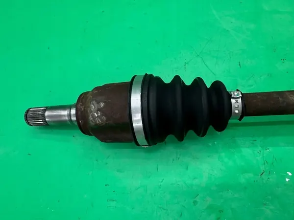 Vänster kort drivaxel fram Fiat Bravo II 07-1.9 JTD image 3