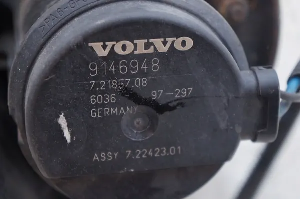 Volvo S90 V90 960 Bomba de aire secundaria 9146948 image 4