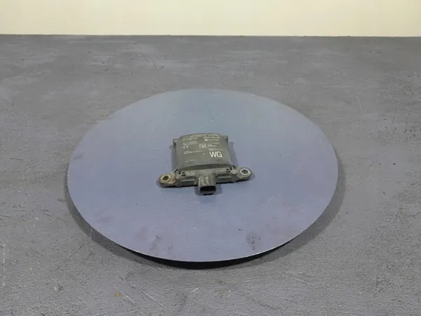 Capteur angle mort Suzuki SWACE OEM 88162-02040 image 2