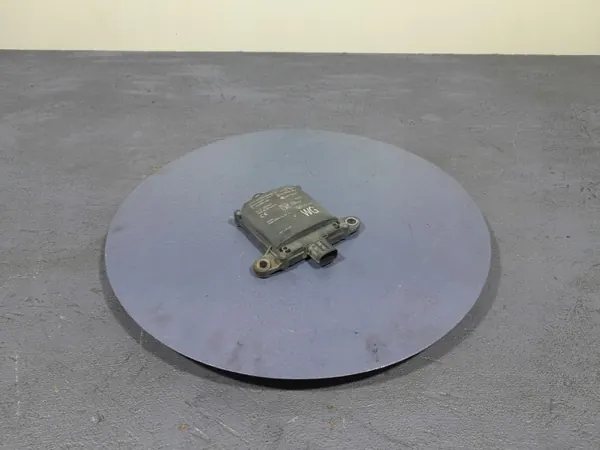 Capteur angle mort Suzuki SWACE OEM 88162-02040 image 3
