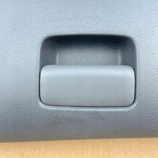 Luvas passageiro Mercedes OEM 1766808600 Preto image 3