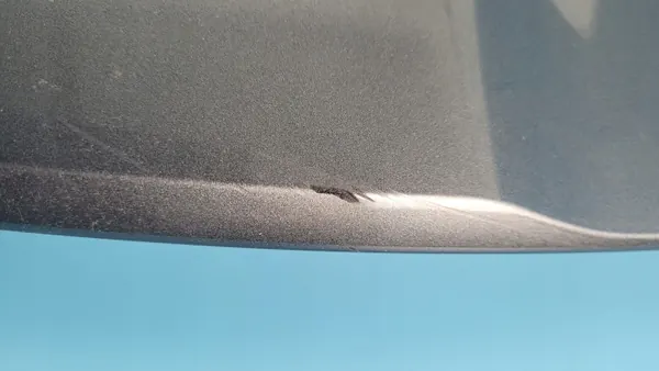 Spoiler maletero Mercedes W206 C200 OEM A2067900000 image 3