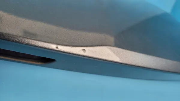 Spoiler maletero Mercedes W206 C200 OEM A2067900000 image 6