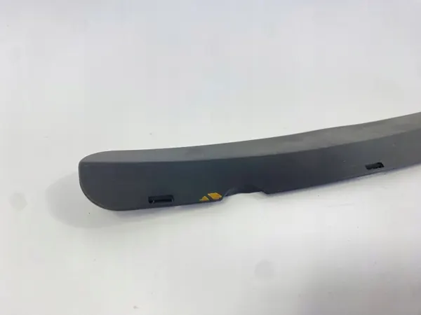 Tapón OEM 2018891325 para Mercedes W201 Parabrisas image 5