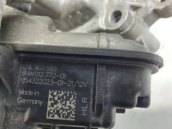 Módulo de Bomba de Agua Ford OEM 05E907593 image 4