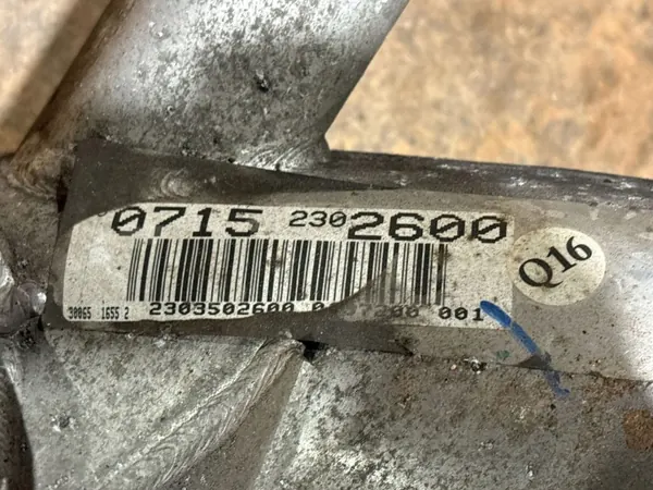 Mercedes-Benz Traverse arrière OEM 2303502600 image 8