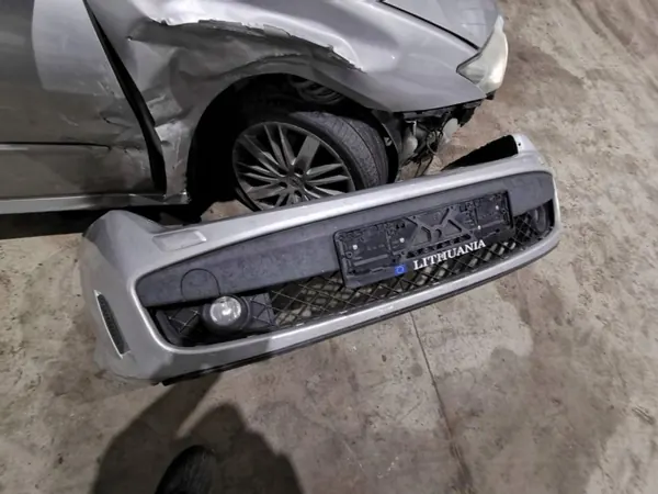 Colector de escape OEM 2700995 para Renault Laguna 2008 image 5