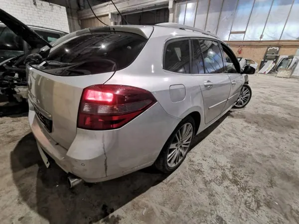 Colector de escape OEM 2700995 para Renault Laguna 2008 image 8