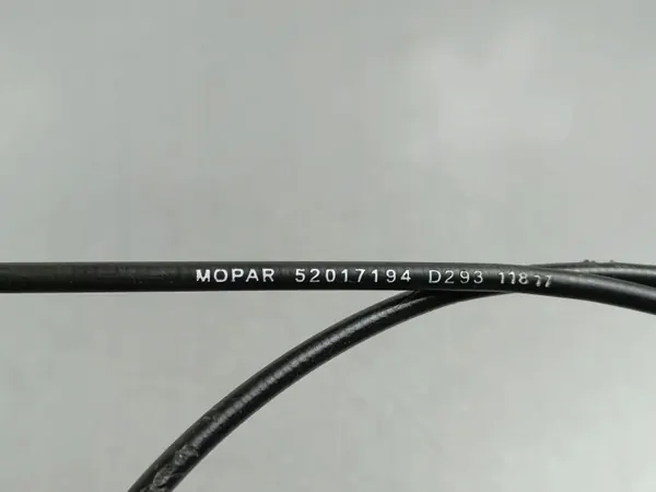 Fiat 500X konepellin avauskaapeli OEM 52017194 image 3