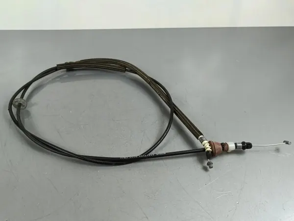 Fiat 500X konepellin avauskaapeli OEM 52017194 image 5