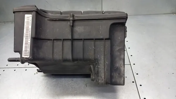 Ilmansuodattimen kotelo Mercedes Benz A W168 1.6B A1660940004 image 5