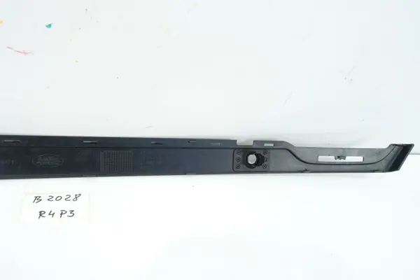Bande de pare-chocs arrière OEM BJ3M-17F879-B pour Range Rover Evoque image 6