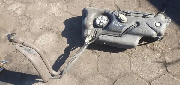 Polttoainesäiliö OEM 9805116480 Peugeot 208:lle image 2
