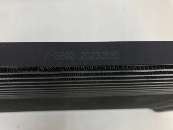 Enfriador AC & aceite caja OEM 7-3893 Durango 5.7L image 8