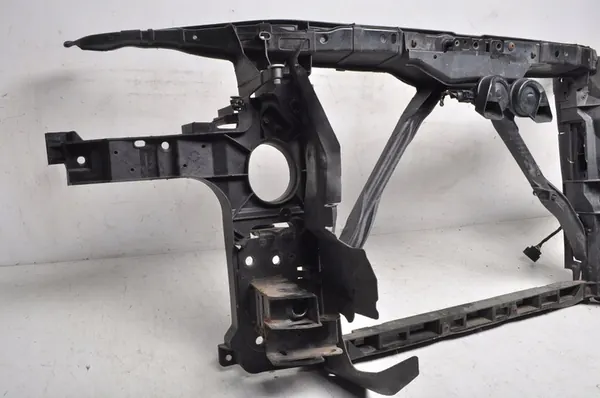 AUDI Q7 I 3.0 TDI Front Reinforcement 4L0807134C image 3